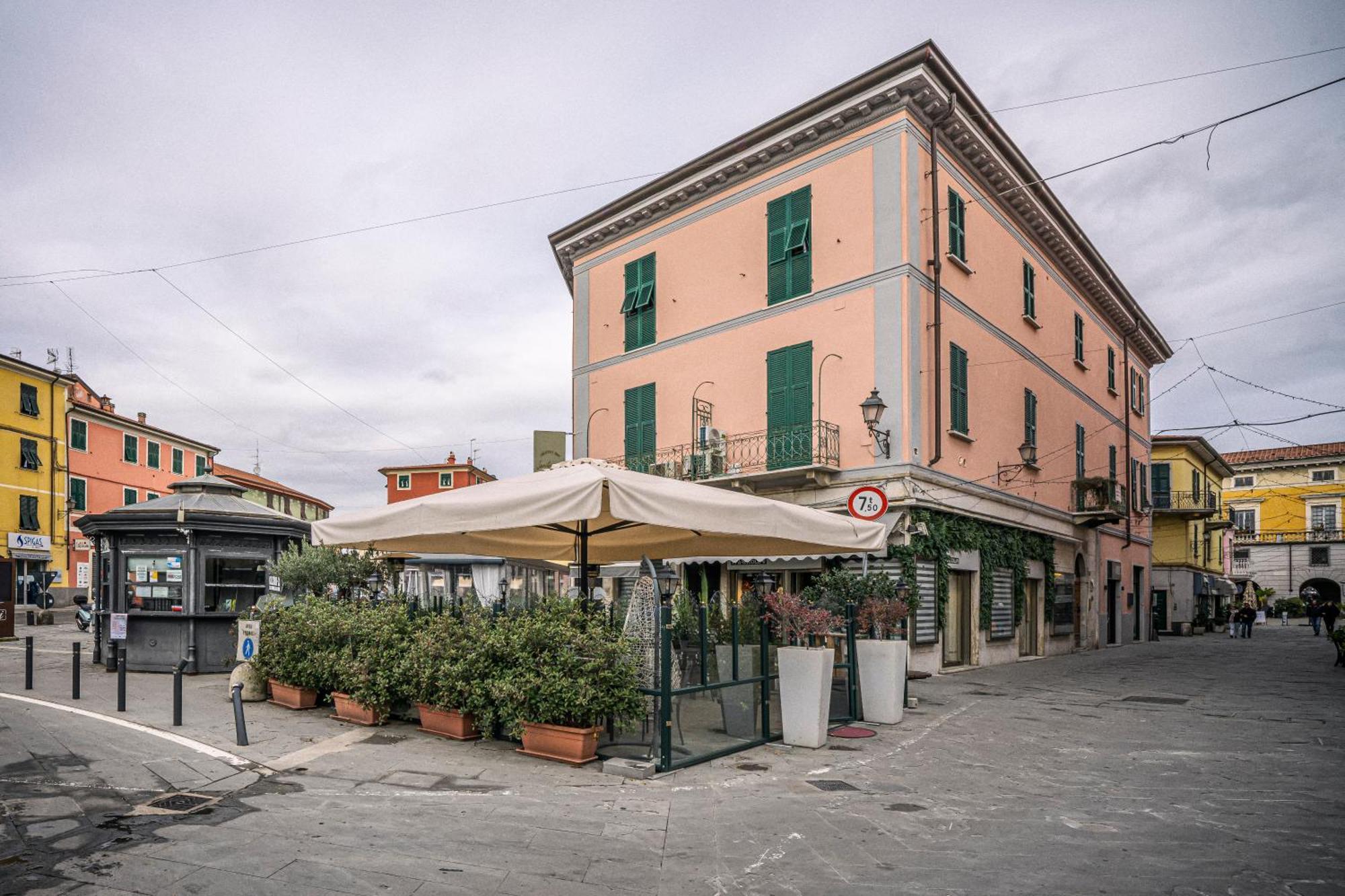 Antica Dogana Hotel Sarzana Ngoại thất bức ảnh
